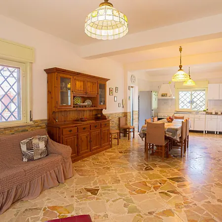 Ulivo Rovetto Villa